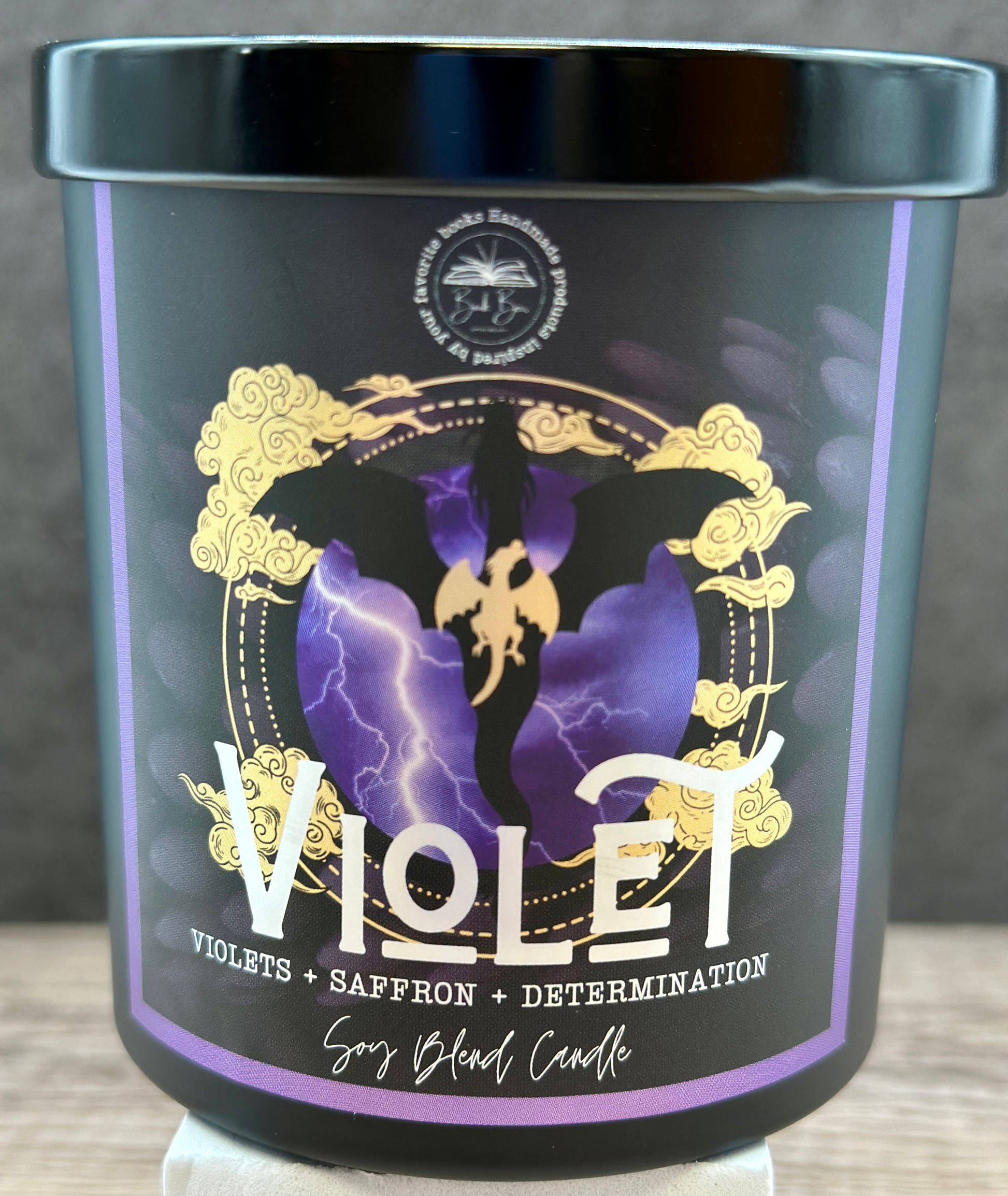 Violet Sorrengail image 2