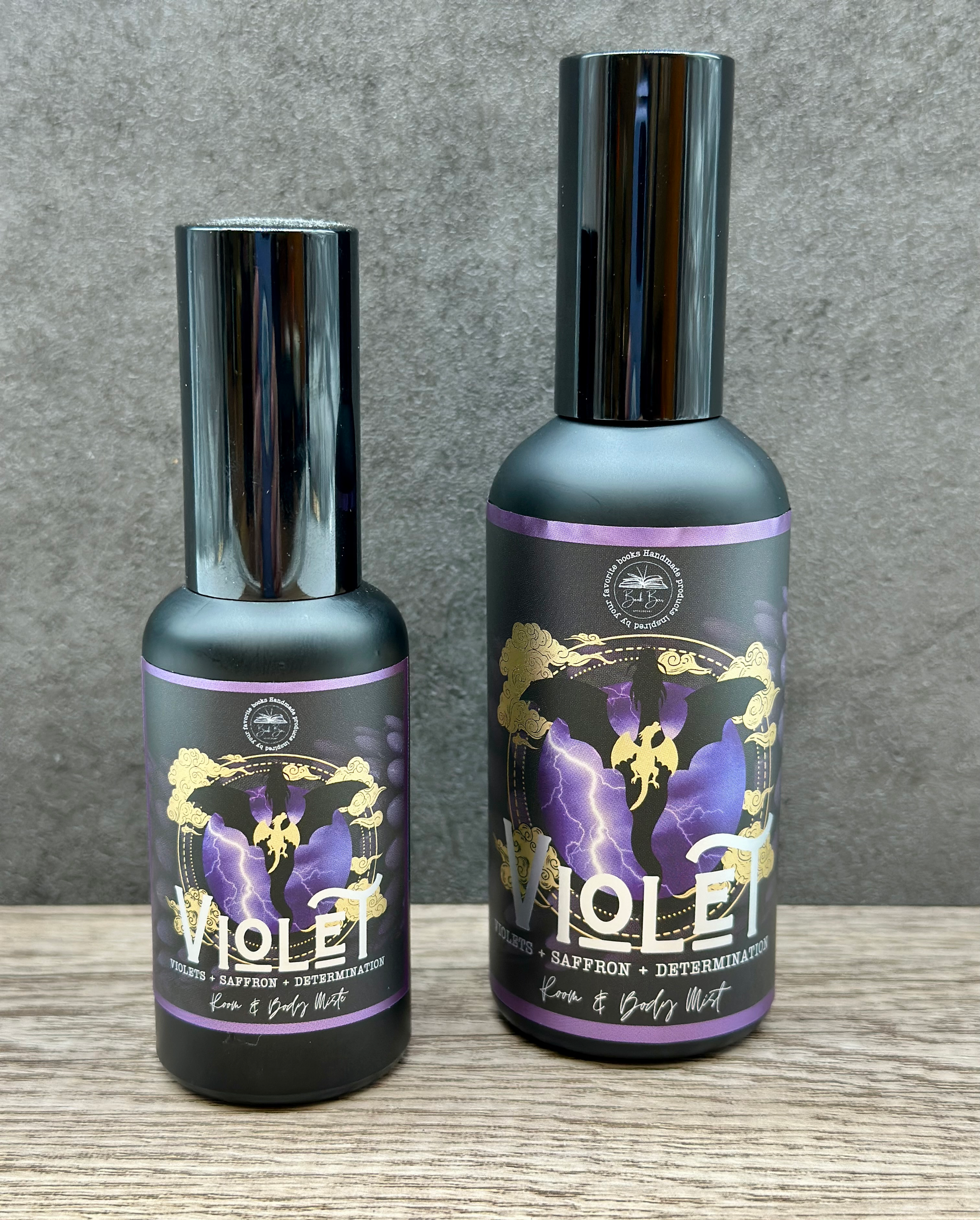 Violet Sorrengail image 9