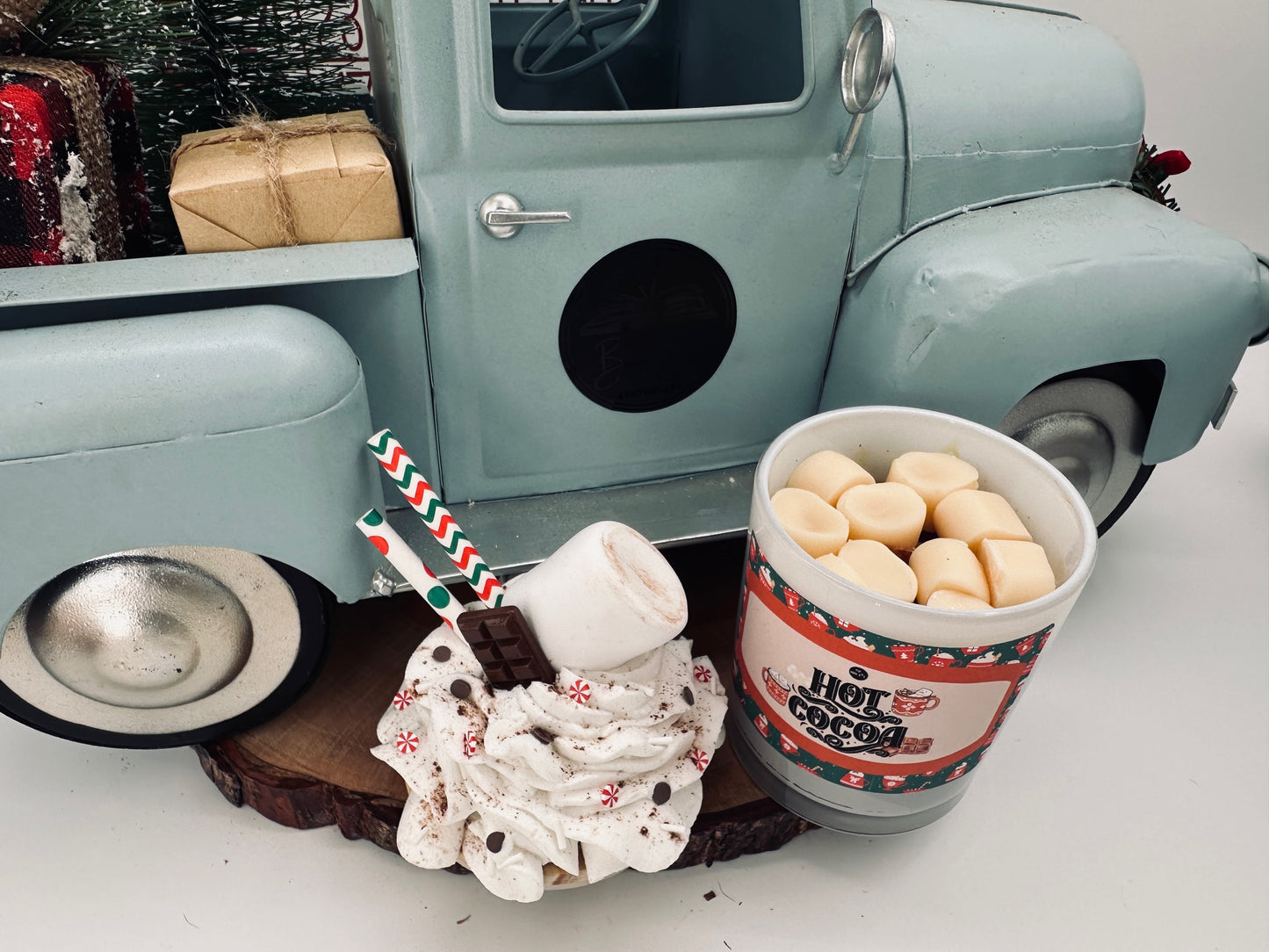 Hot Cocoa & Chapters Candle image 2