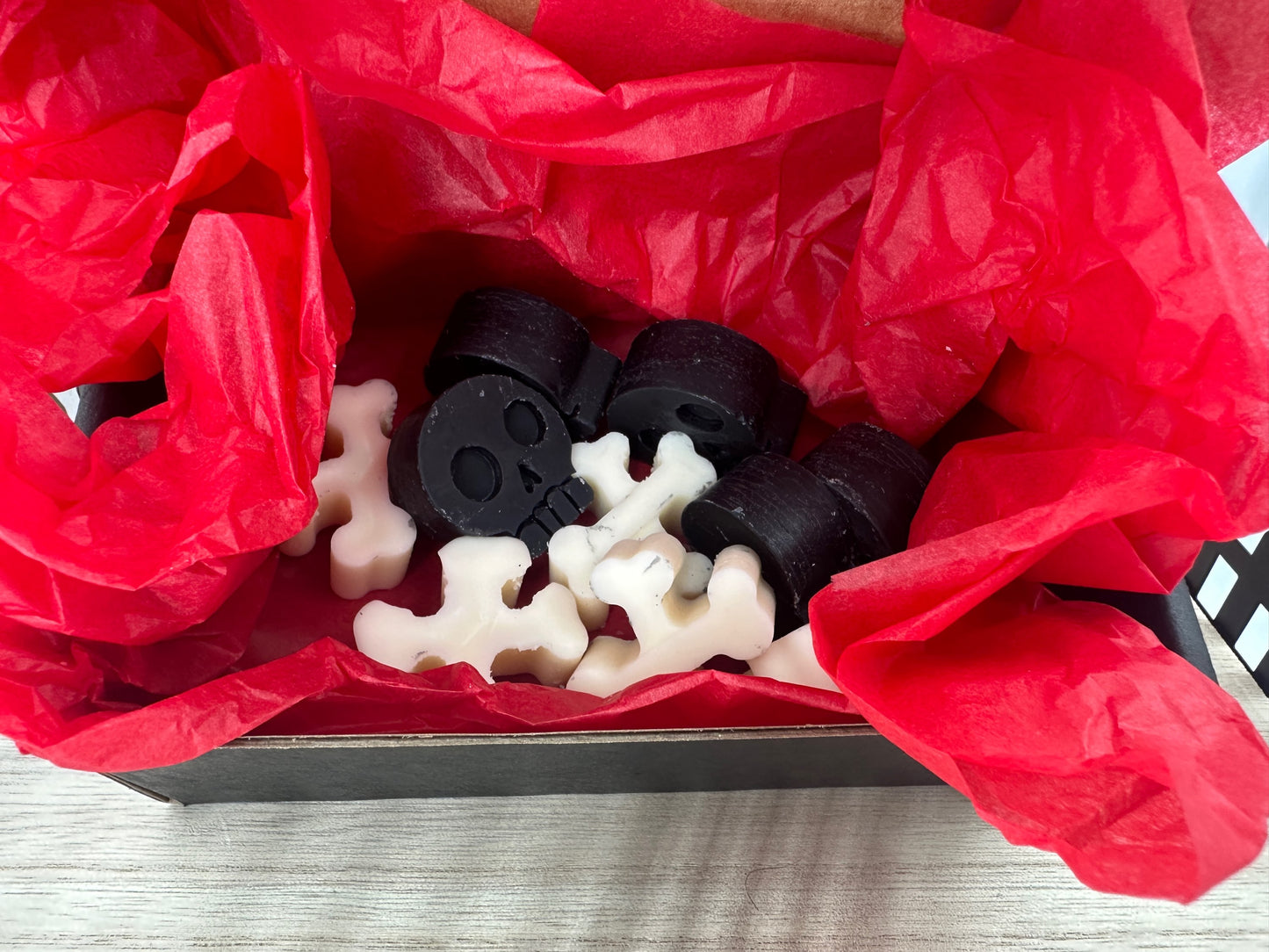 Drinks with the Dead Wax Melts image 2