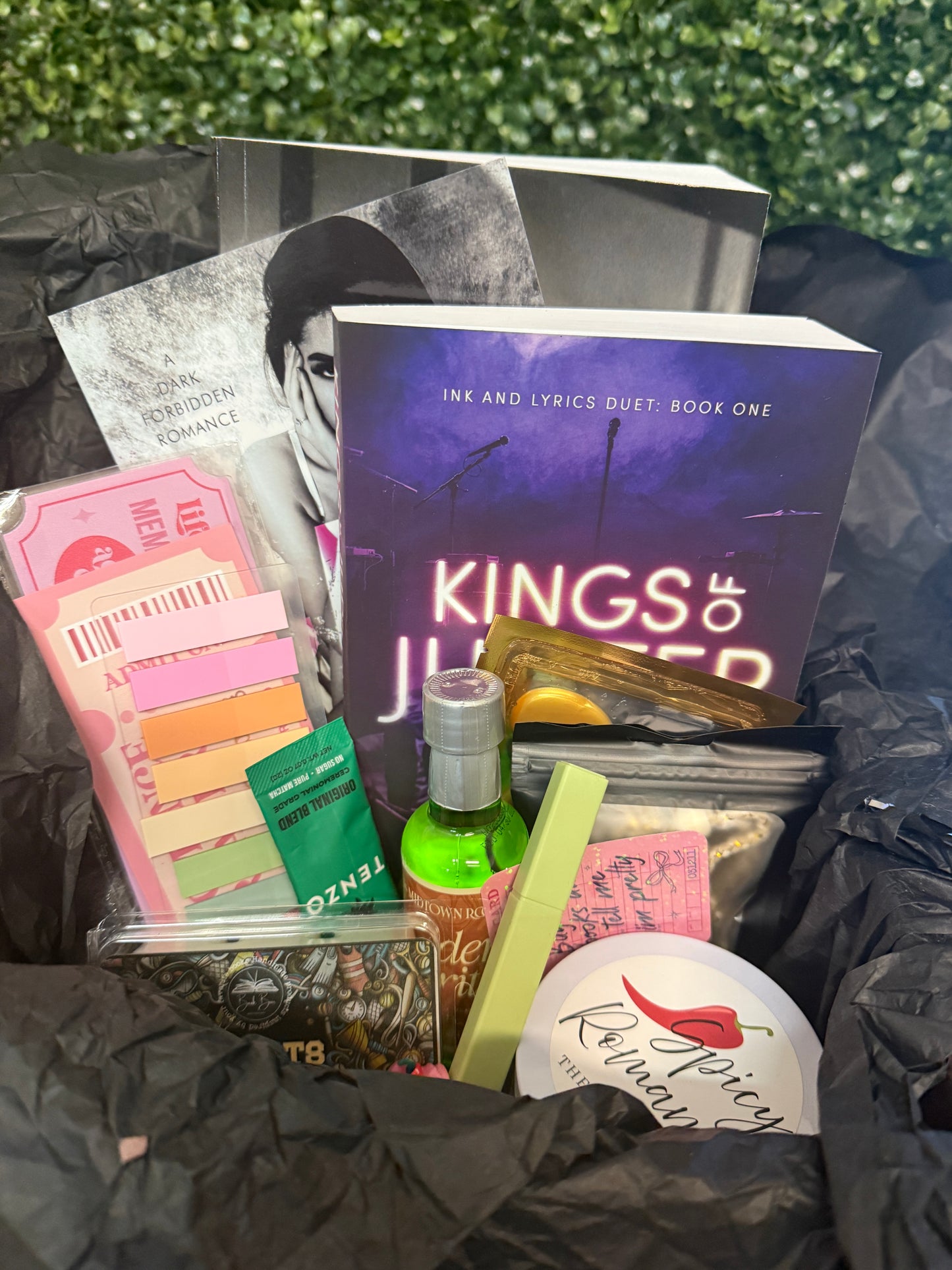 Plot Twists & Pretty Things (Threesome Book Box)