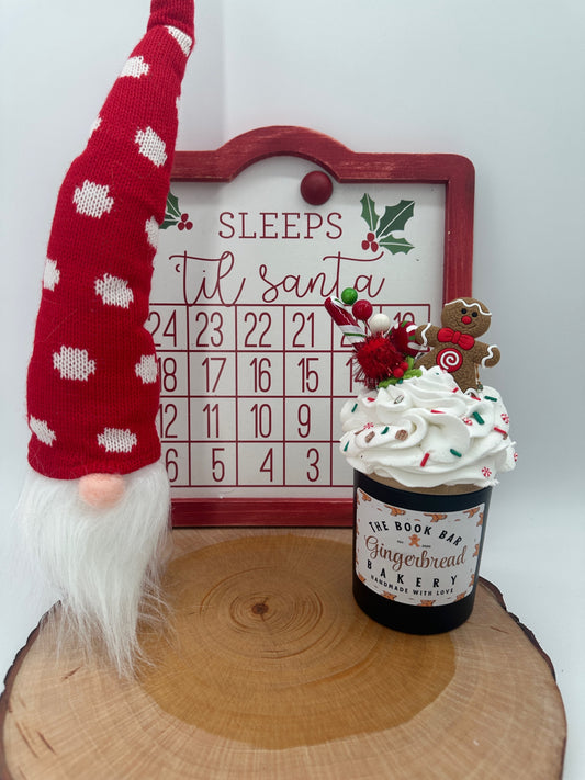 Gingerbread Bakery & Book Nook Candle image 0